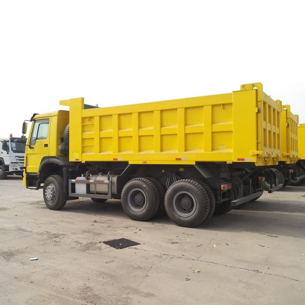Euro 2 10 Wheels 6X4 Sinotruk 22cubic HOWO 3 Axles Dump Truck for Road Construction