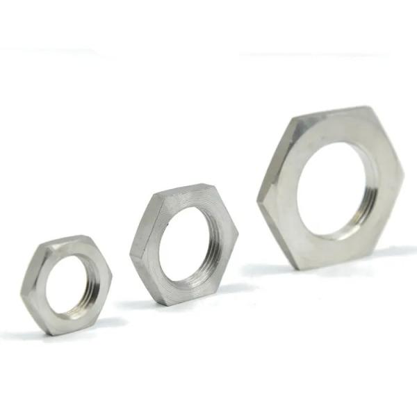 A porca fina rosqueada fêmea 304 de aço inoxidável da cabeça lisa/aço carbono/bronze encanta a porca de travamento