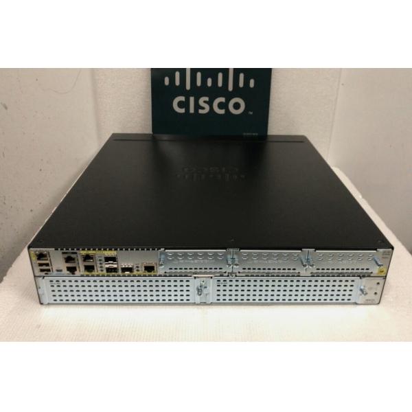 ISR4351-VSEC/K9 Cisco ISR 4351 Bundle With UC & Sec Lic PVDM4-64 CUBE-25, поддерживающий 3 слота для сетевых интерфейсных модулей (NIM)
