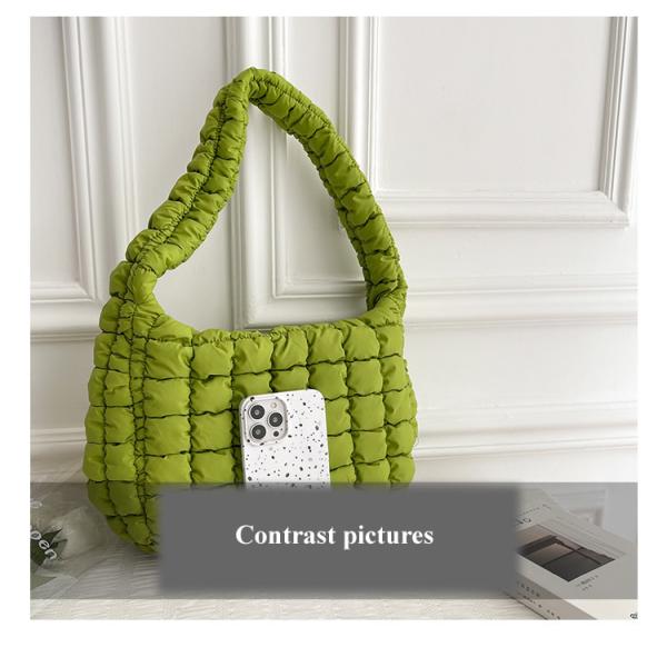 Customized Color Winter Cotton Padded Quilted Sling Down Tote Bag for Women in Winter