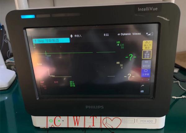 Réparation de chariot à moniteur patient de Philip MX400