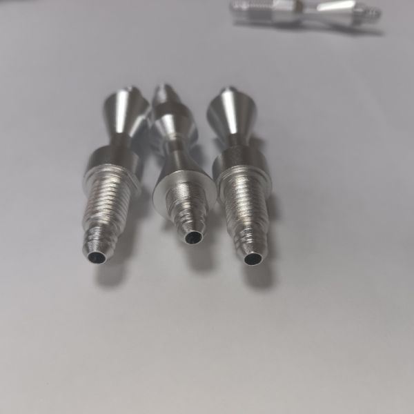 Precision CNC milling customization of aluminum alloy titanium alloy stainless steel parts