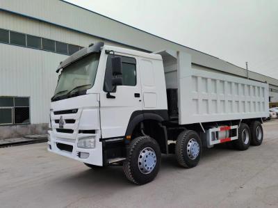 Caminhão de despejo de estilo de elevação dianteira 12.00r20 Pneus 375HP Sinotruk HOWO 8 * 4 Caminhão de segunda mão