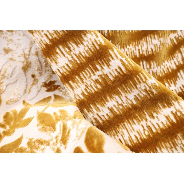 550gsm Liquid Gold Floral Jacquard Velvet - Home Textile Grade