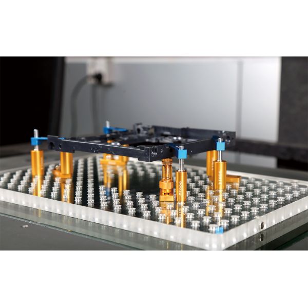 High-Precision VMM Base Plate – Acrylic with Metal Threads, Sizes 300x200 to 400x400 mm