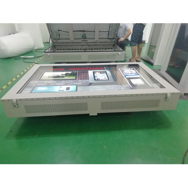 65 Inch Wall-mounted Advertising Totemoutdoor lcd display Signage