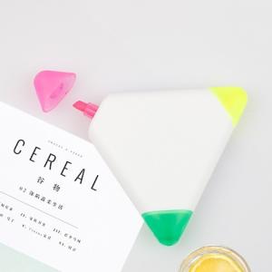 Les enfants mignon triangle de soulignement stylo 3 couleurs en 1 pinceau pointe