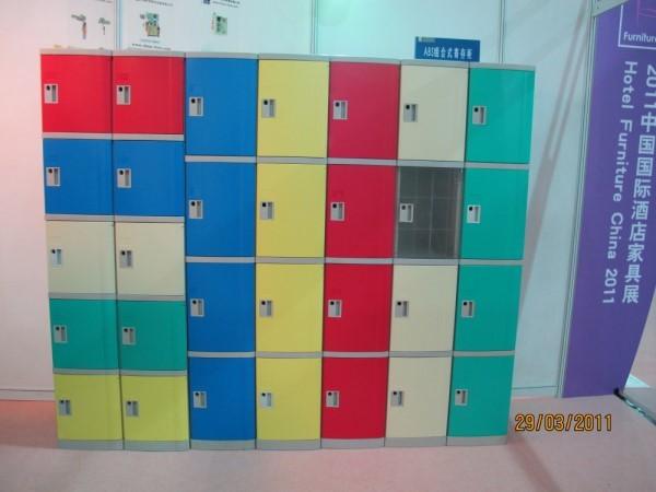 Strong Plastic Gym Lockers 8 Comparts 1 Column Swimming Pool Lockers