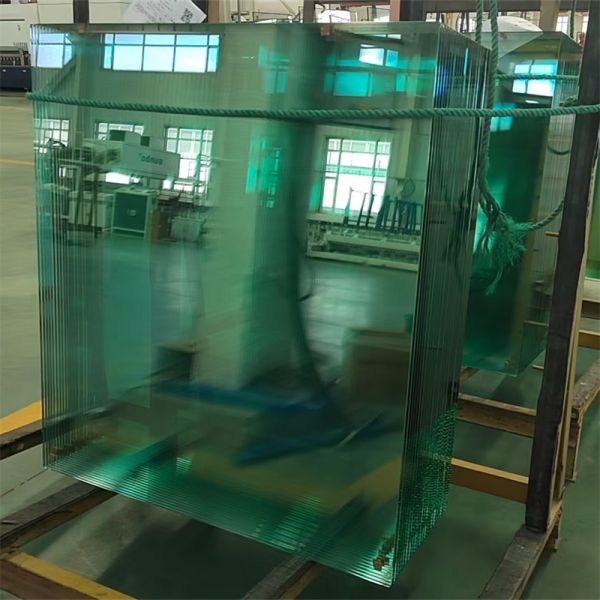 5+0.76+5mm Custom Size Sound Proof Tempered Safety Laminated Glass for Window Curtain Wall