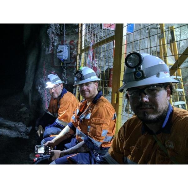 1200 Cycles 6000lux PC 2.8Ah Coal Miners Helmet Light