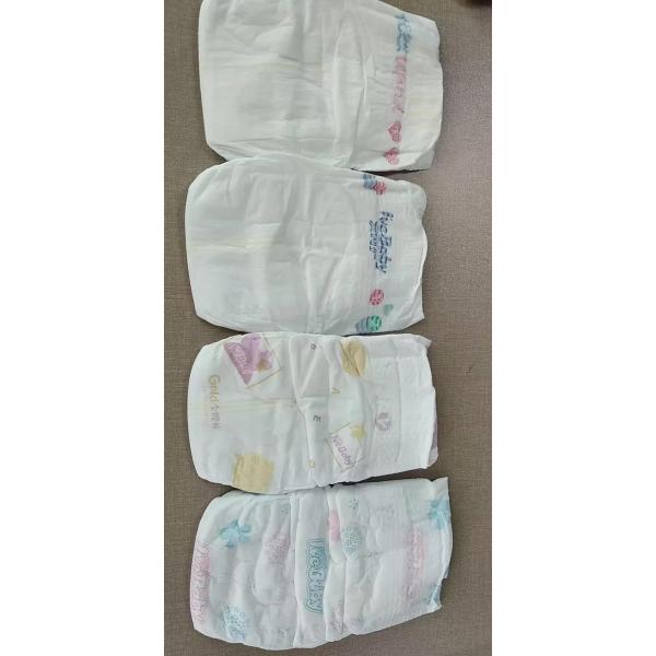 Мягких пеленок младенца равнины сухих чистых свежих мягкий брюк вещество-поглотитель сильно