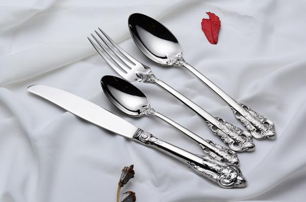 China NEWTO NC888 Luxury Royal Stainless Steel Cutlery Set Flatware Set whole series for Wedding Banquet