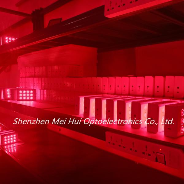 Маска с светодиодной терапией мощностью 60 Вт. Маска с светодиодной терапией мощностью 660 нм.