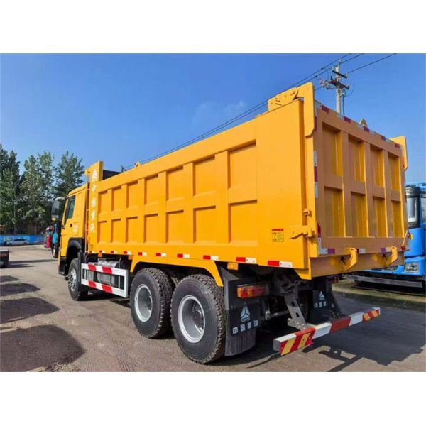 380 HP Howo A7 Dump Truck Heavy Duty 4300+1350 Mm Wheelbase
