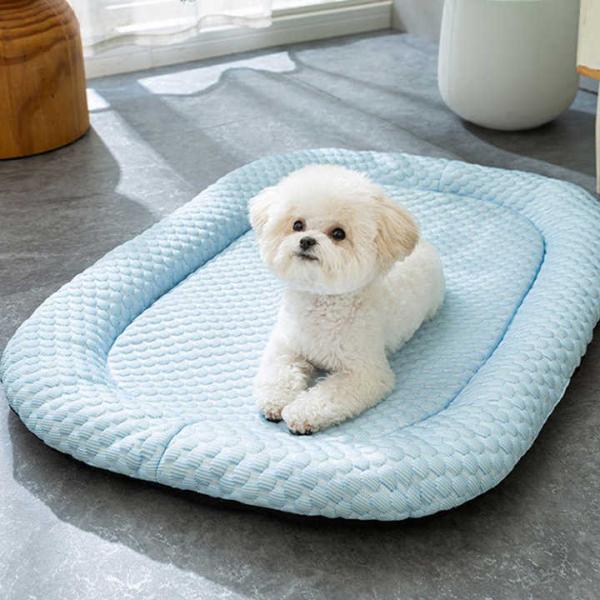 Modern Summer Cooling Mat for Pets Breathable and Washable Fiber Ice Mat for Hot Weather Travel-Friendly for Cats/Dogs