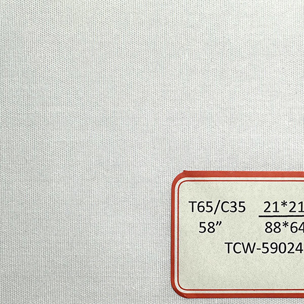 Plain Weave Cotton Blend Polyester Fabric 88*64 59 Inch Shirt Fabric