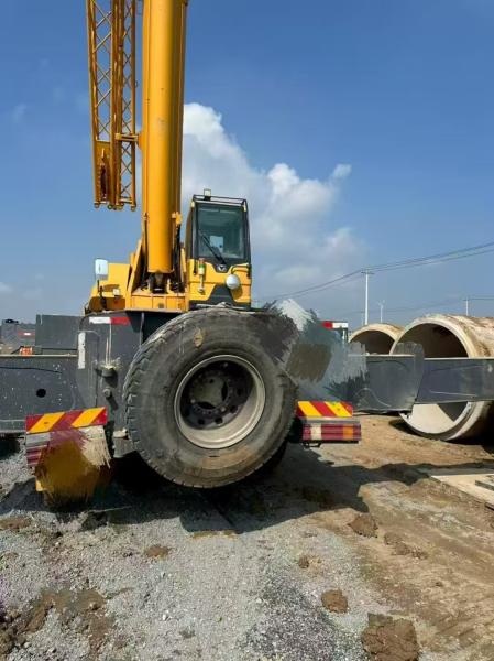 Grúa usada XCMG XCT80L6 de 80 toneladas con pluma hidráulica de 2019