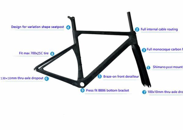 700c Road Racing Aerodynamic Bike Frame Internal Cable Routing Superlight 950g