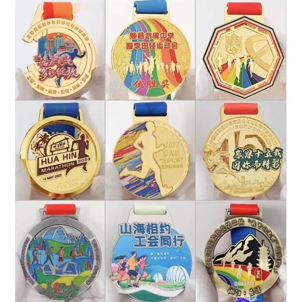 Custom Design Zinc Alloy Die Cast 3D Football Medal for Sport Awards