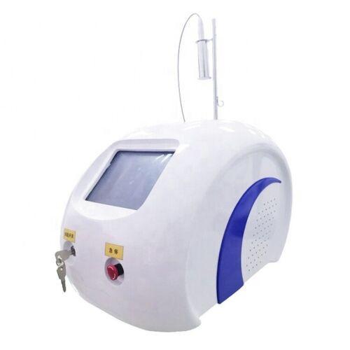 A aranha médica da máquina da beleza do laser de 980 diodos do Ce veia a remoção vascular 15w/20w/30w
