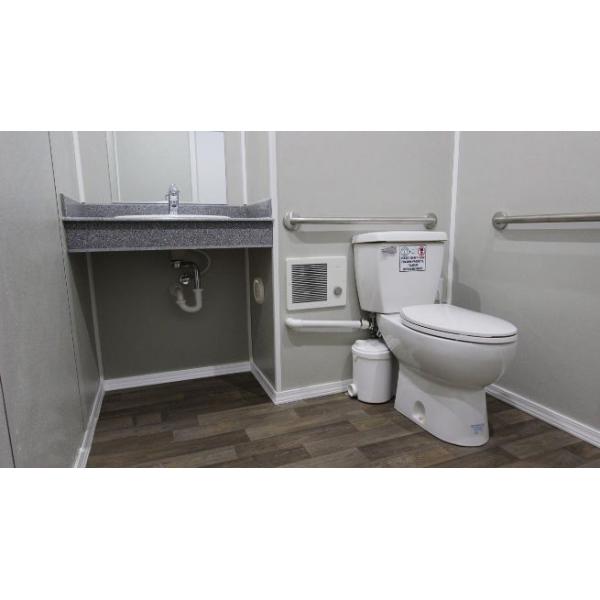 Доступный портативный туалетный трейлер аренда дорожный индивидуальный