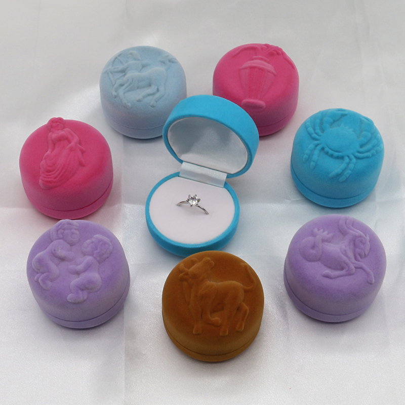 Necklace Earrings Ring Custom Velvet Jewelry Packaging Gift Box With Hinge Closure