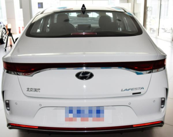 Carro de caixa livre elétrico puro dos assentos 3 da porta 5 da versão 4 do curso de Hyundai Feista 2020 GLS do Pequim