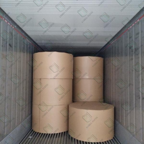 Papel reciclado sustentável e versátil para embalagens e projetos criativos