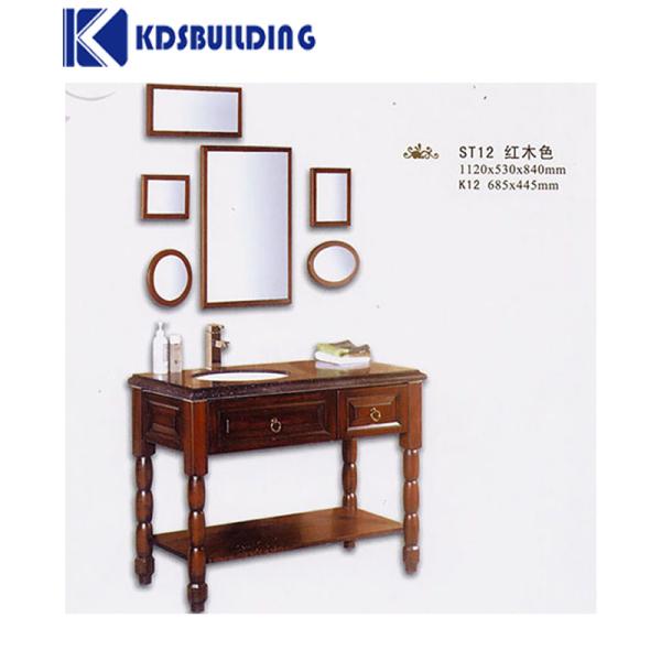 Маленький ванный шкаф с зеркалом