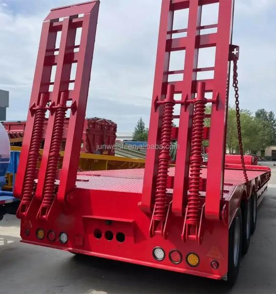 Used 3 Axle 60t 70t 80t Heavy Duty Hydraulic Gooseneck Detachable Low Loader Truck/Lowbed/ Lowboy Low Bed Semi Trailer