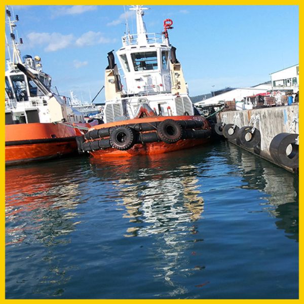 Premium Rubber Material Cylindrical Marine Fender with Excellent Cushioning and Custom Sizes Available