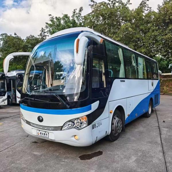 Autobus d'occasion de 28 places avec moteur Yuchai 200CV et vitesse maximale de 100 km/h