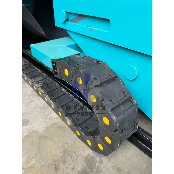 PLC Control Intelligent 1110 Glazed Roof Tile Roll Forming Machine 16 Roll Forming Stations
