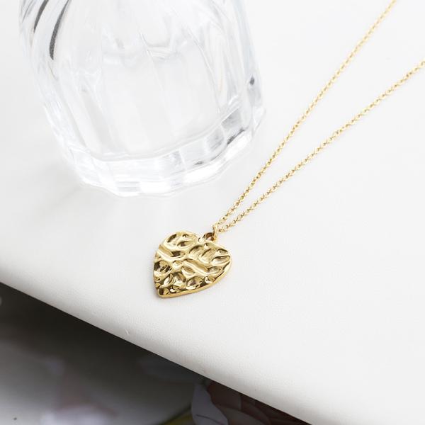 Fashion titanium steel peach heart necklace temperament pendant stainless steel love chain bar accessories