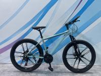 Vélo de montagne MTB personnalisé avec selle confortable et cadre en aluminium