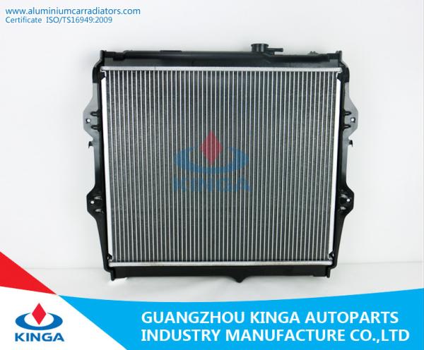 OEM 16400 - 5B590 Toyota HILUX Radiator for HILUX LN147 / LN8 # /9 # / 10 # / 11