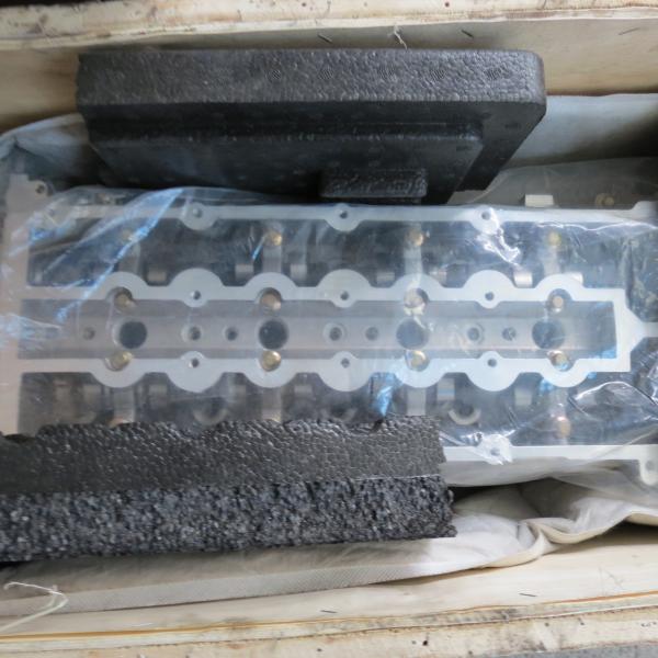 machinery engine cylinder blocks 3921846 3929605 3928965 3934902 3968249 3968608 6CT QSC8.3 Cylinder block