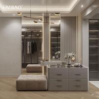 Armários modernos de luxo Mobiliário de quarto conjunto Mobiliário armários Roupas Armário Caminhar no armário com guarda-roupa espelho