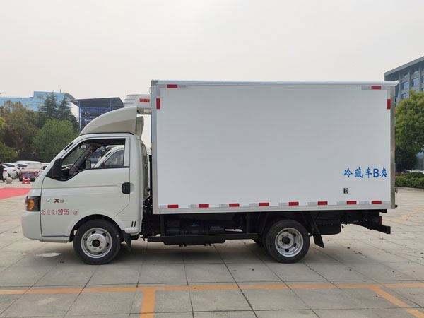 JAC X5 Small Freezer Refrigerated Truck Refrigerator Truck