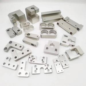 Máquina de moagem e torneamento de micro metais CNC