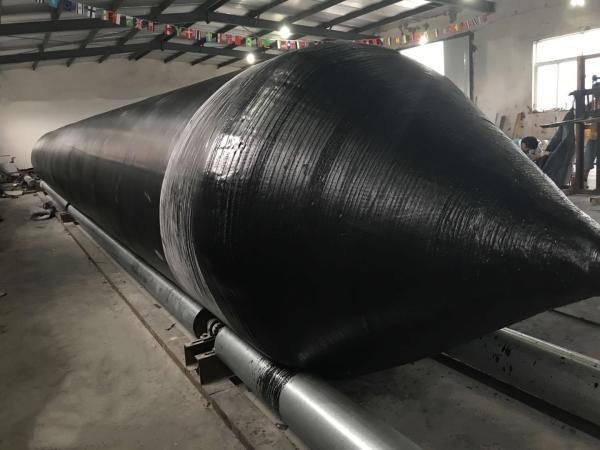 Thicker Layer Boat Lifting Airbags 0.3m - 3.0m Heavy Lifting Airbags With End Fittings