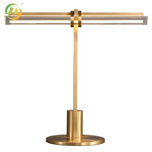 JYLIGHTING Moderno nórdico Simples Luz de mesa de luxo LED Vidro de cobre para quarto de hotel Sala de estar Estudo Sofá Luz de canto