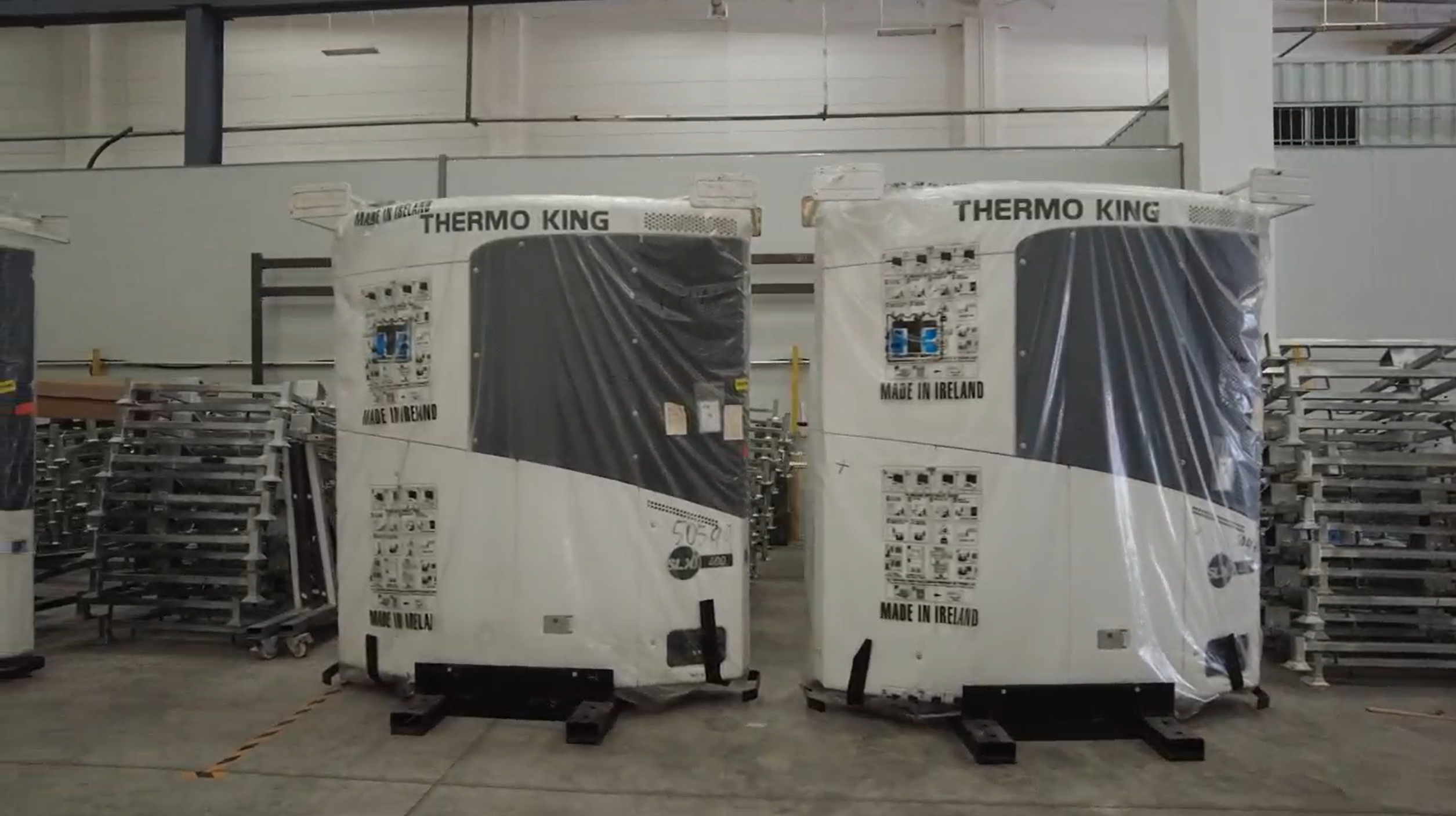 Thermo King SLXi 400 Refrigeration Unit with Stage V GreenTech Engine and Precision Temperature Control for 40-45 ft Containers