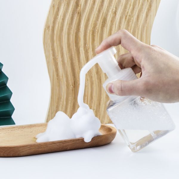 Square Design Food-Grade PET Foam Pump Bottle with Press-On Foaming Pump Head for Hygienic Dispensing