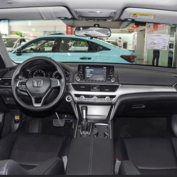 Места CVT двери 5 седана 4 версии haohua 260T Honda Accord 2022 средние