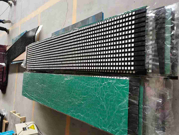 Conveyor Drum Diamond Ceramic Pulley Lagging Rubber Sheet