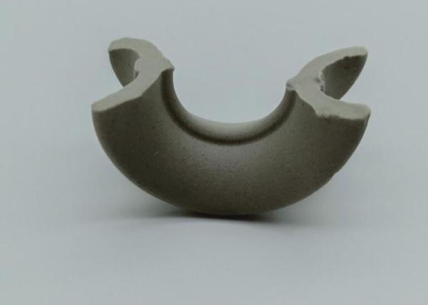 Industrial Ceramic Intalox Saddles / Ceramic Saddle Packing For Drying Towers