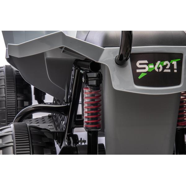 CJ-S621,12V7AH*1 540*2 Front light Four wheel suspension Bluetooth/FM Power display,product Size 119*68.5*75.5CM