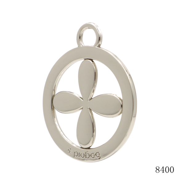 Anti Fade Metal Logo Tag Bag Custom Metal Keychains For Decorations