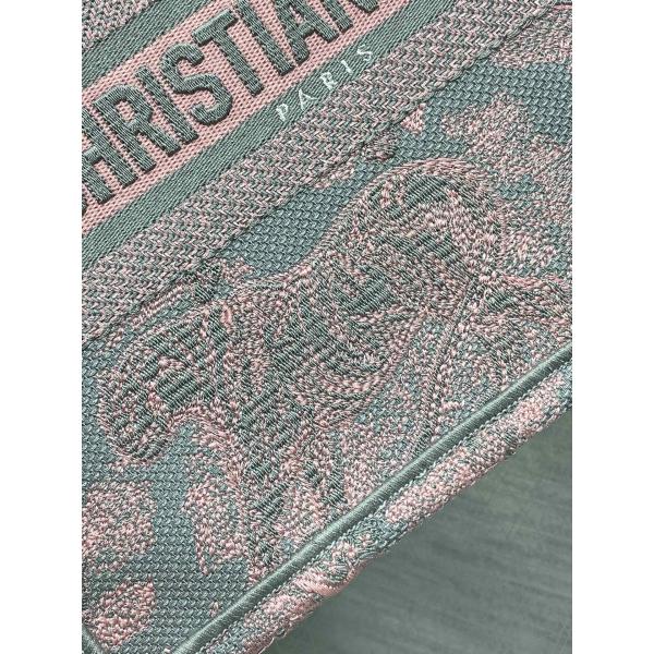 Pequeño Christian Dior Booktote Pink And Gray Toile De Jouy Sauvage Embroidery